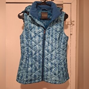Tek Gear Women's Puffer Vest Size Small